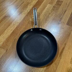 NEW Calphalon Classic - Aluminum Hard Anodized 10" Fry Pan - Non Stick GHD1390